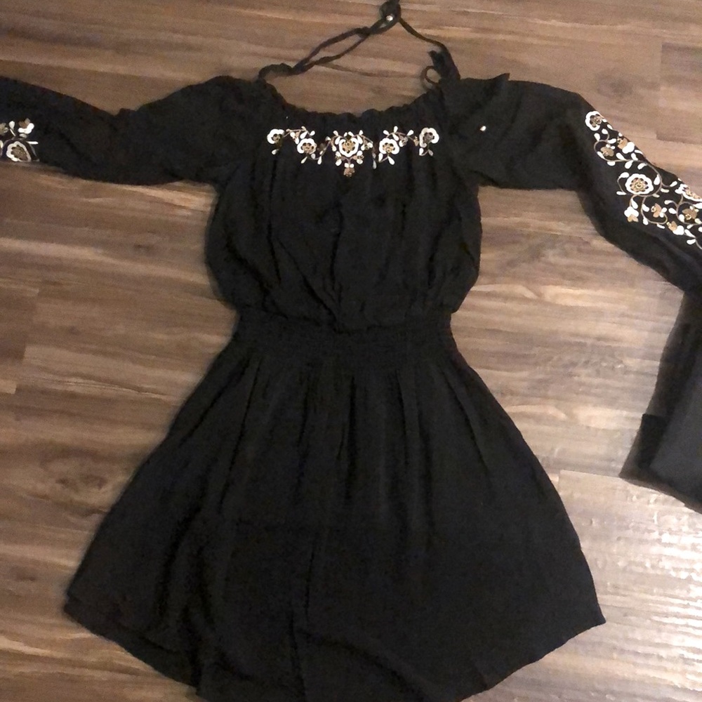 White House Black Market Knee Length Dress